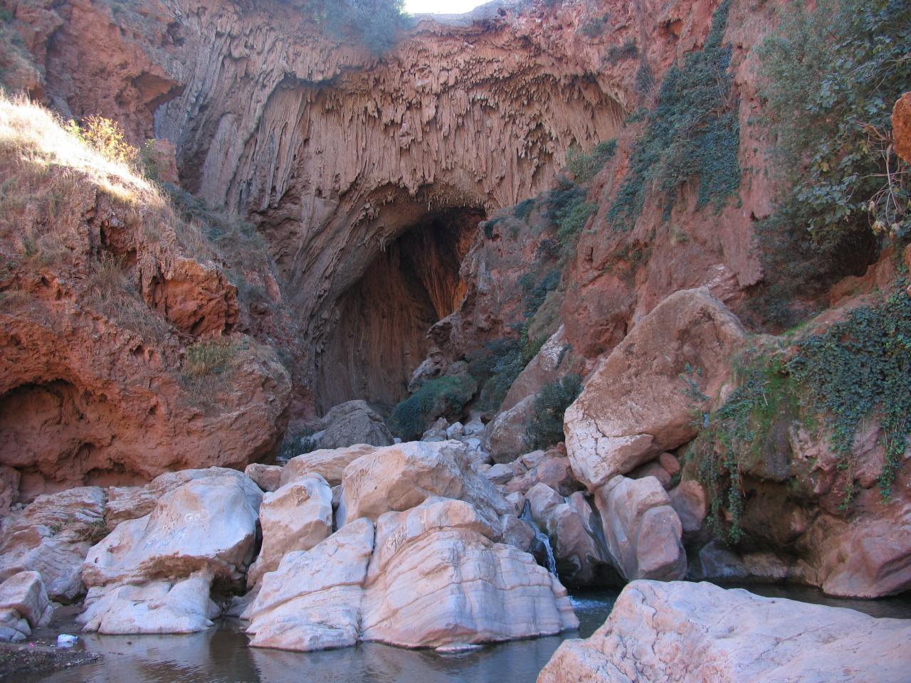 Béni Méllal Skoura Imi-N-Ifri, la grotte